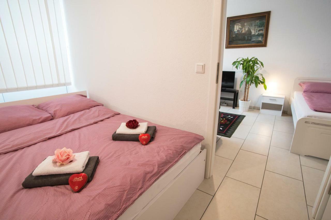 Duesseldorf Comfort Apartment Esterno foto