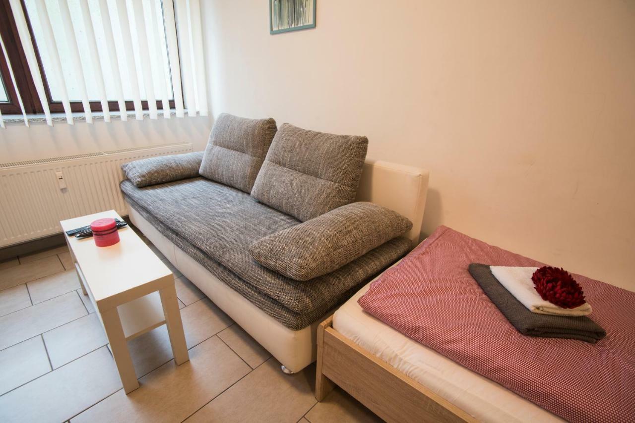 Duesseldorf Comfort Apartment Esterno foto